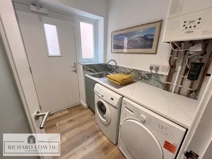 Utility Room- click for photo gallery